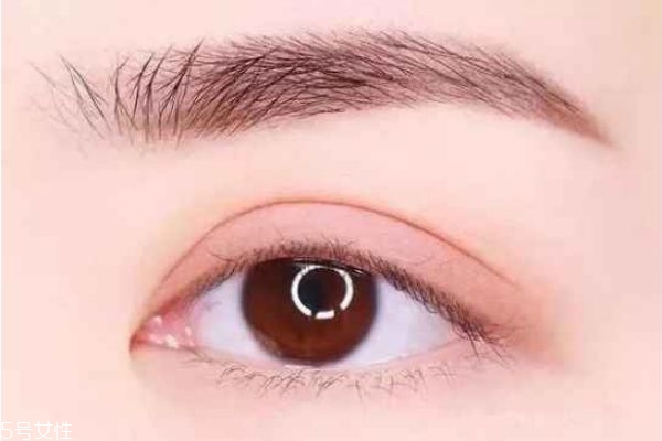 雙眼皮怎么畫(huà)眼影好看 雙眼皮畫(huà)眼影教程