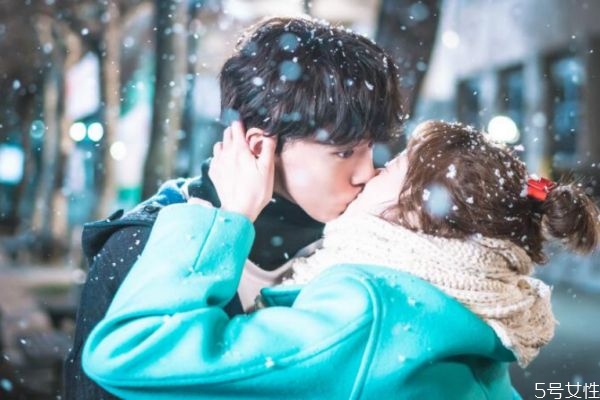 男生說(shuō)女生可愛什么意思 男生說(shuō)女生豬代表什么