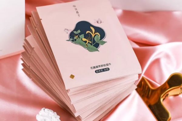 花西子卸妝濕巾多少錢(qián) 花西子卸妝濕巾保質(zhì)期