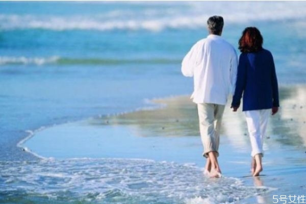 老公犯錯(cuò)如何讓他吸取教訓(xùn) 對(duì)付說假話男人的方法