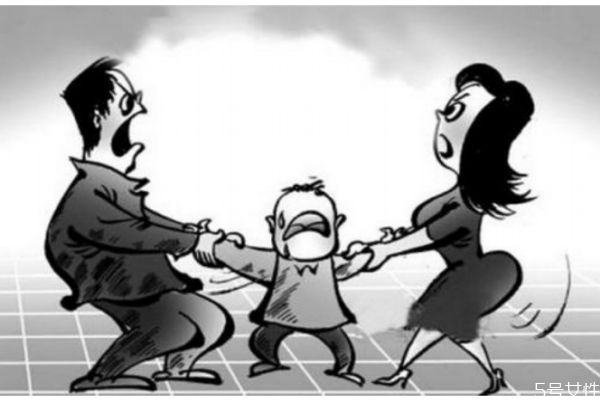 離婚是否應(yīng)該詢問(wèn)孩子意見 離婚孩子不同意怎么辦