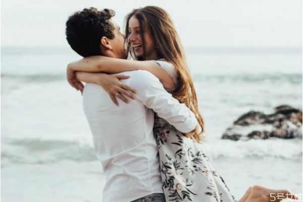 老婆有外遇的幾個特點(diǎn) 老婆有外遇的必然表現(xiàn)