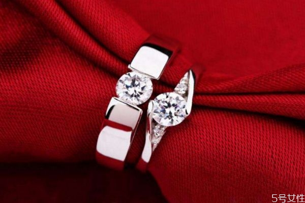 結婚怎么選日子 結婚怎么選酒店