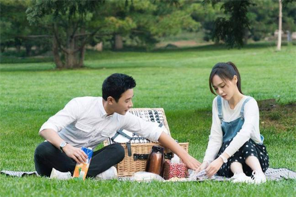 約會時太緊張?jiān)趺崔k 跟喜歡的女孩約會緊張?jiān)趺崔k
