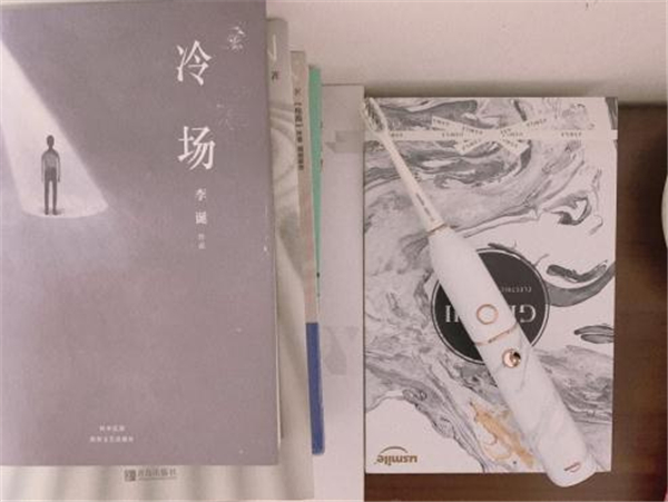 電動牙刷和普通牙刷哪個好？小編真實測評分享