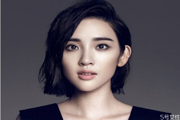 煙熏妝怎么畫(huà)眼線(xiàn) 怎么畫(huà)煙熏妝的步驟