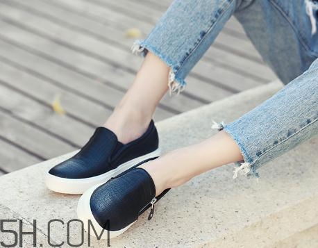 樂(lè)福鞋要穿襪子嗎？樂(lè)福鞋配什么襪子？