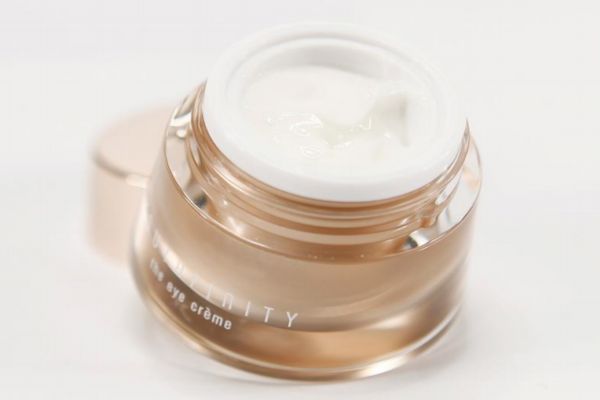 ?長期不用面霜會(huì)有什么后果 使用保濕面霜的方法