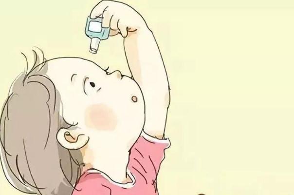 眼藥水可以?xún)蓚€(gè)人一起用嗎 眼藥水可以?xún)煞N一起用嗎