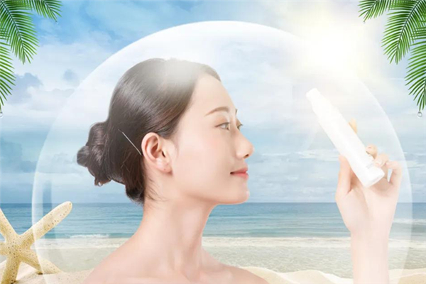 夏季肌膚容易出現(xiàn)的問(wèn)題 夏季肌膚護(hù)理要點(diǎn)