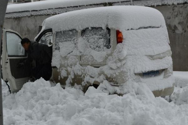 暴風雪會造成什么影響 暴風雪突襲如何應(yīng)對
