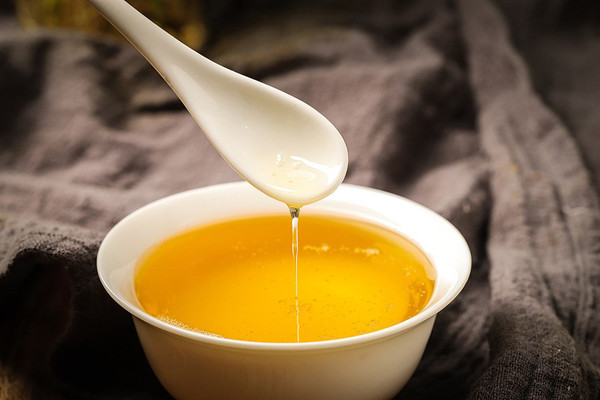 花生油能長期食用嗎 花生油和玉米油哪個(gè)好