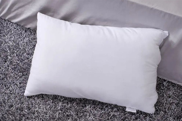 枕頭顏色對(duì)睡眠有影響嗎 枕頭買(mǎi)什么顏色有助于睡眠