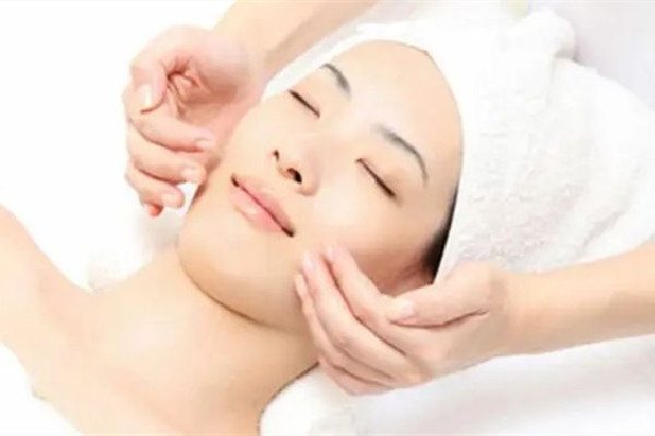 水果湖EM輕松時刻科技美容·今顏面部護(hù)理怎么樣 面部護(hù)理可以起到什么作用