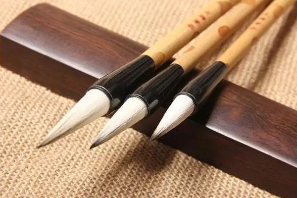毛筆適合幾歲小孩子學 毛筆可以自學嗎